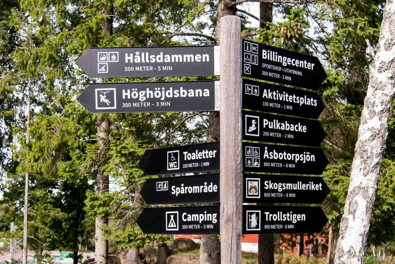 Billingehus Hotel Skovde Exterior photo